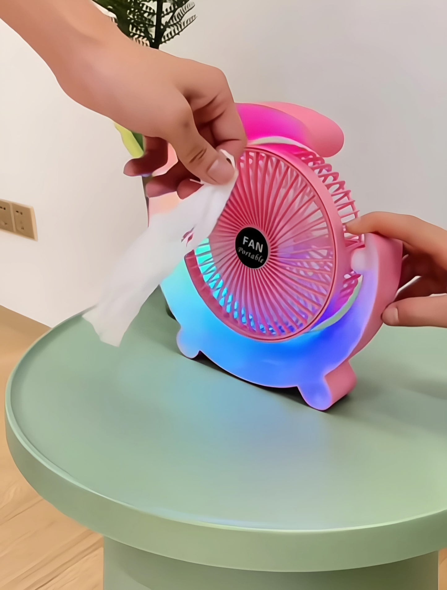 Rechargeable Mini Table Fan